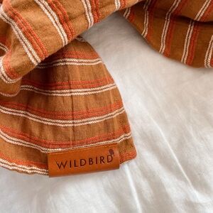 Wildbird Nankeen ring sling carrier
